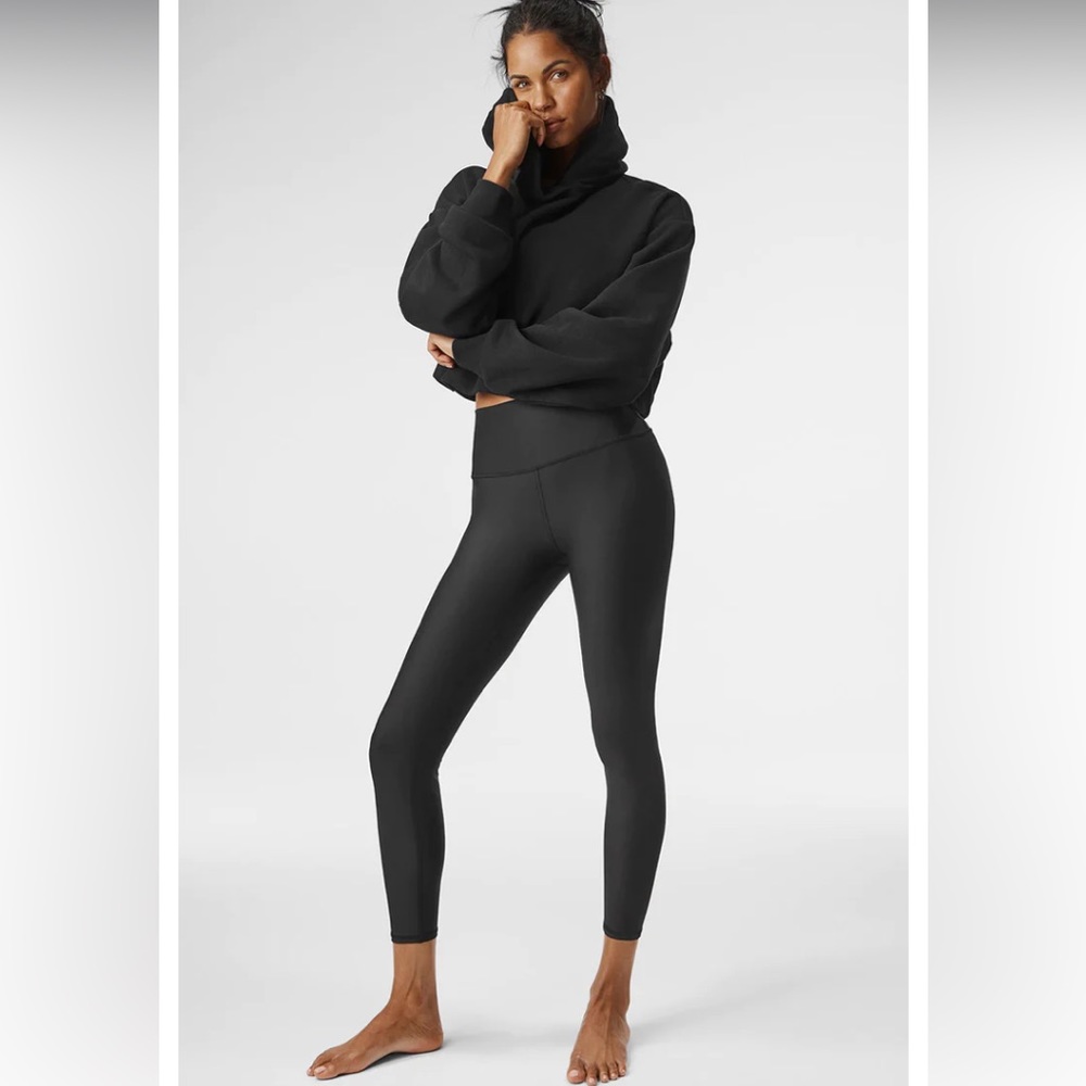 Alo Airlift 7/8 leggings. Pristine condition. Only worn once!